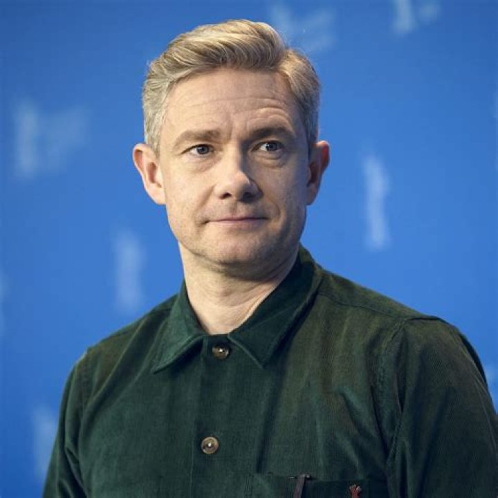 How tall is Martin Freeman ·