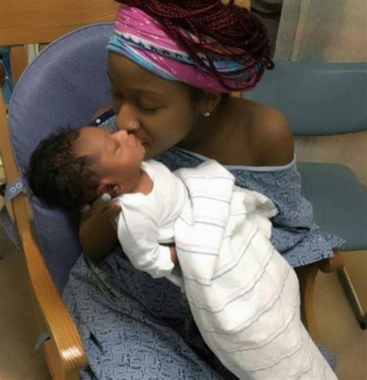 Rapper Diamond Gives Birth